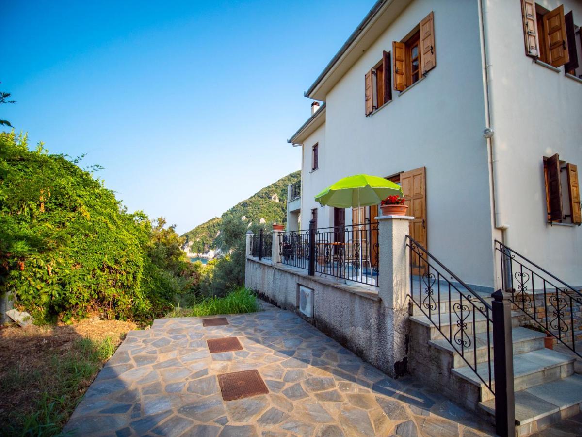 Orange House For Big Families In Damouchari - Delicious Houses Esterno foto