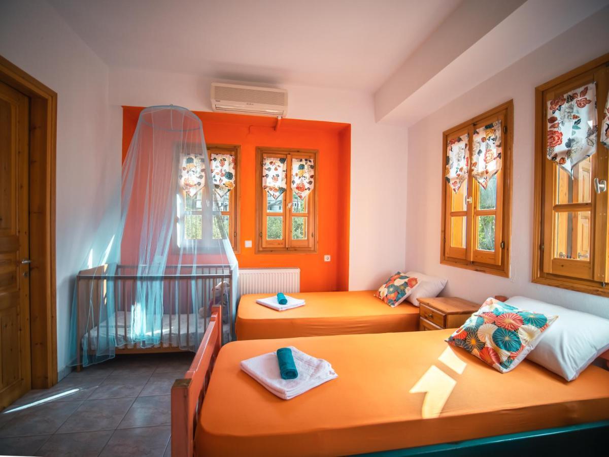 Orange House For Big Families In Damouchari - Delicious Houses Esterno foto